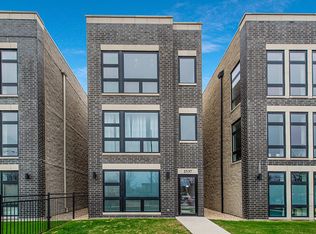 2537 W Congress Pkwy, Chicago, IL 60612
