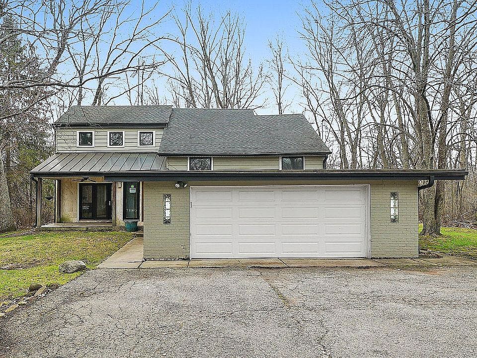 Updated 5 bedroom, 2 bathroom home