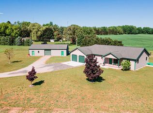 1510 W Chauvez Rd, Scottville, MI 49454