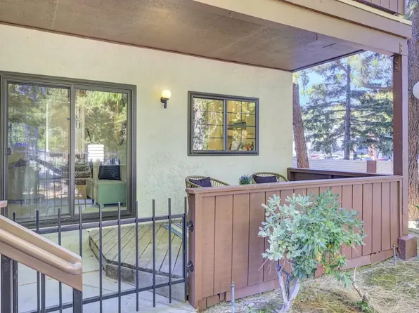 442 Costa Mesa Ter APT D, Sunnyvale, CA 94085