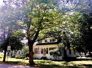 125 N 4th St, Brighton, MI 48116