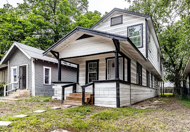 631 Potomac — Photo 1