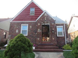 13840 230th Pl, Springfield Gardens, NY 11413