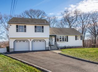 12 Sunset Dr, Wharton Boro, NJ 07885