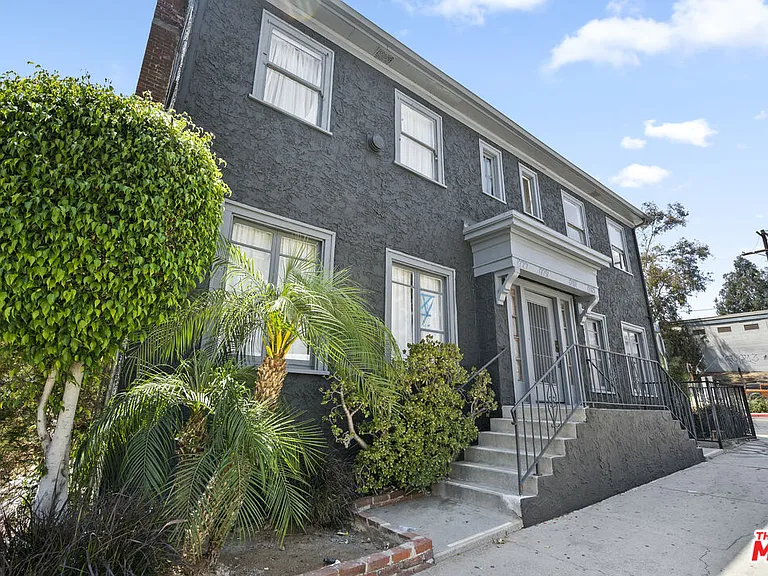 1777 N Gower St #1781 — Photo 9