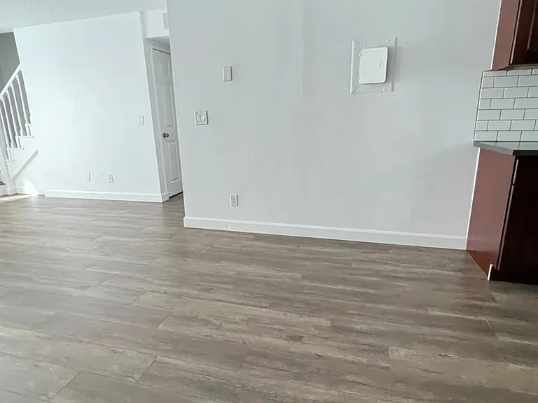 3101 Eagle Rock Blvd — Photo 17