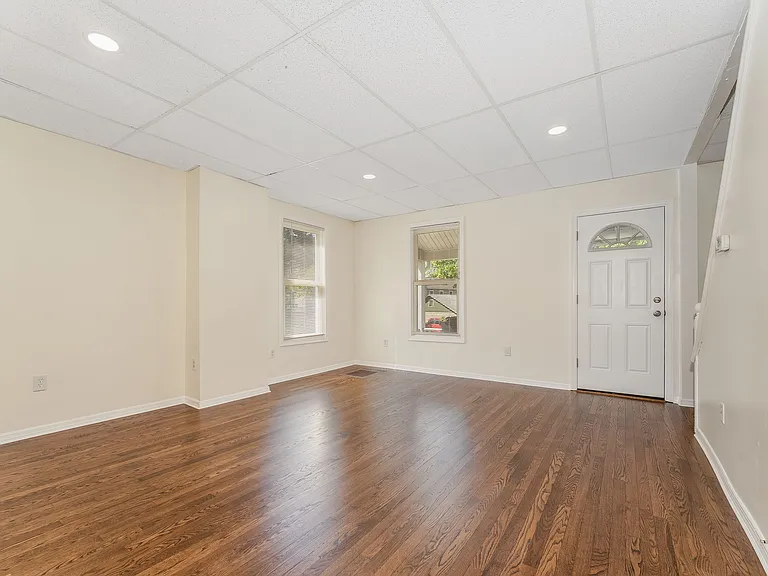 50 N Lincoln Ave #50 — Photo 9