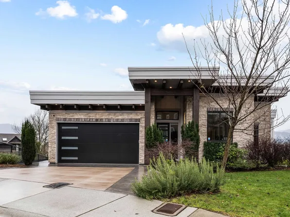 35990 Timberlane Dr, Abbotsford, BC V3G 0H5