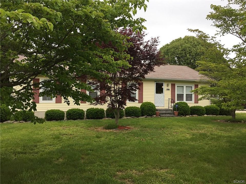 1st image of 32813 Elizabeth Dr