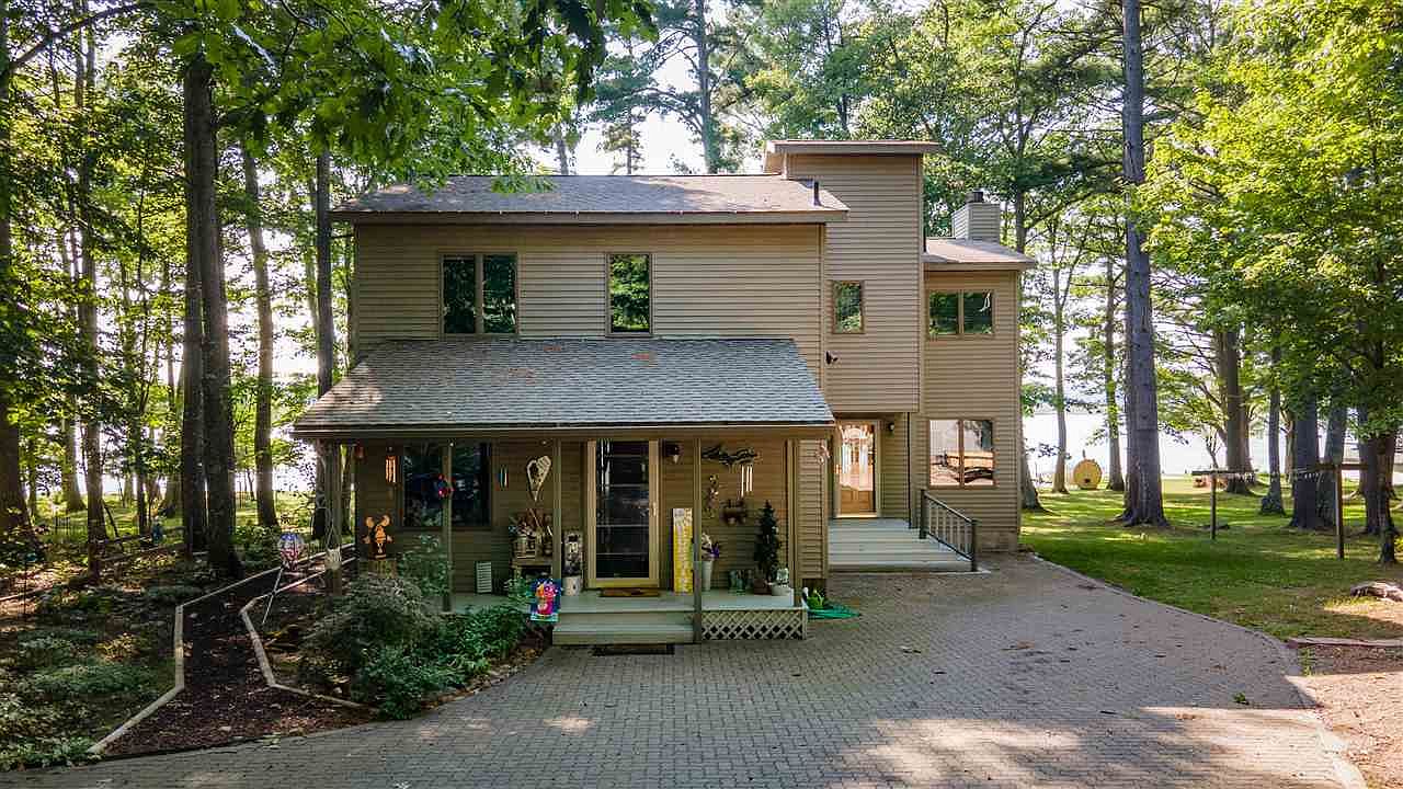 42145 Bootjack Rd, Lake Linden, MI 49945 Zillow