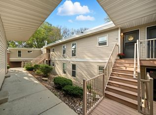 110262 Village Rd, Chaska, MN 55318