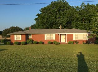 2305 Byrdtown Rd, Hartsville, SC 29550