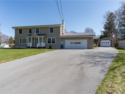 402 Newman Dr, Watertown, NY, 13601