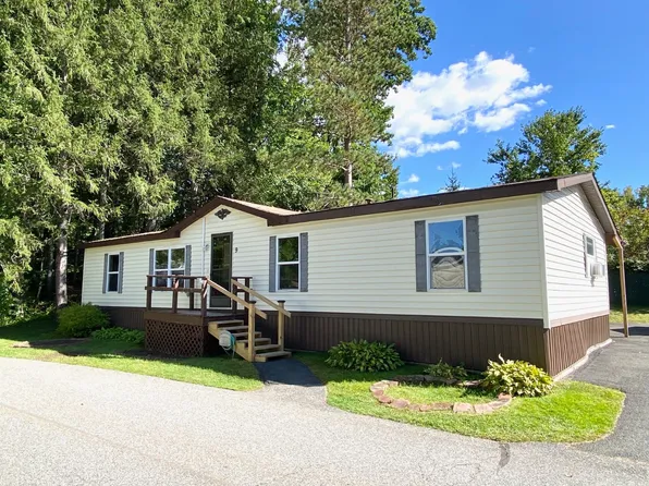 1470B Route 9, Halfmoon, NY 12065