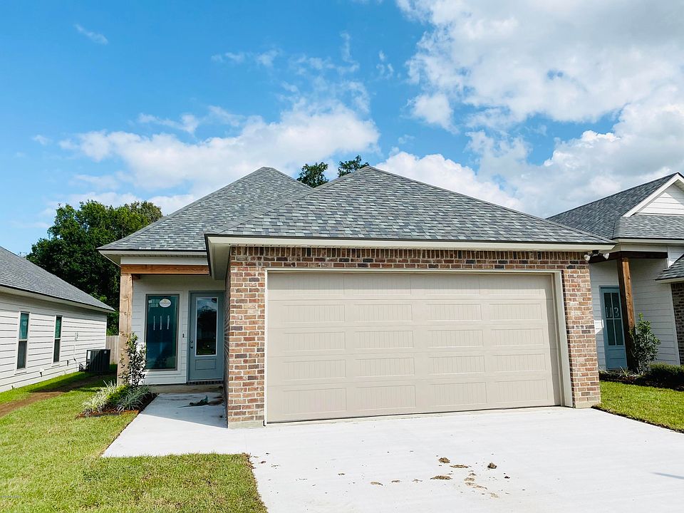 1st image of 111 Lukes Hollow Ln