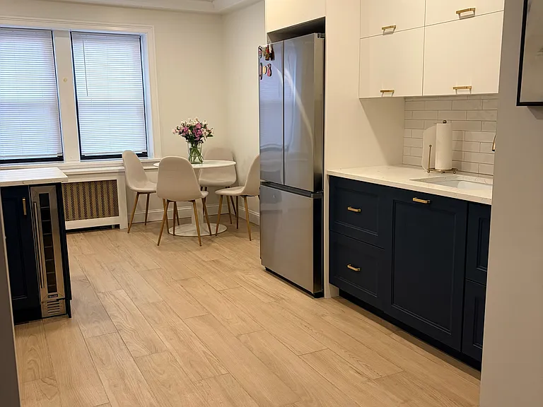10 Nosband Ave #1A — Photo 2