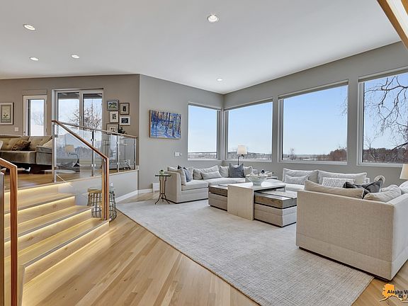 5th image of 1775 Forest Park Dr