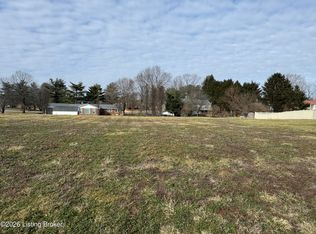 87 Megan Dr, Shepherdsville, KY 40165