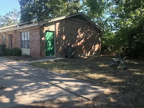 3305 Holick Ln Photo 1