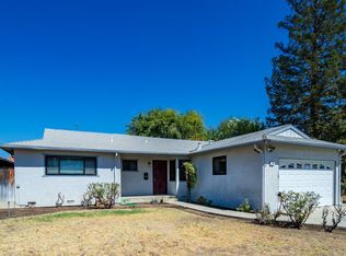 189 W Indianapolis Ave, Clovis, CA 93612