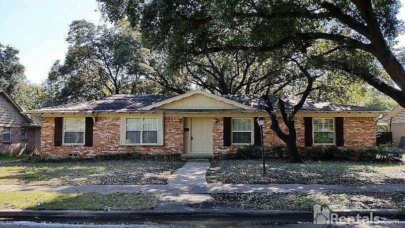 1st image of 3120 Satsuma Dr