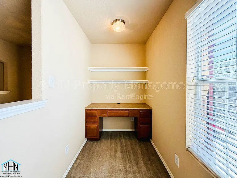 5630 Sendero Spg — Photo 18