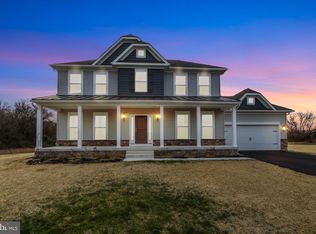 121 Buena Dr, Vineland, NJ 08360