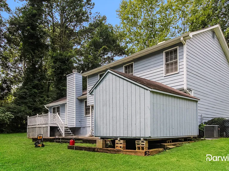 584 Cedar Ct — Photo 15