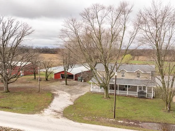 168 SE 450th Ave, Carrollton, IL 62016