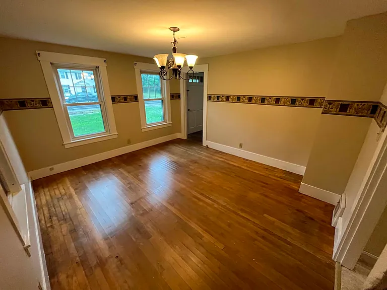 246 King St — Photo 20