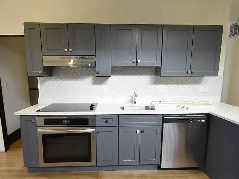 36 Gloucester St #3 — Photo 4