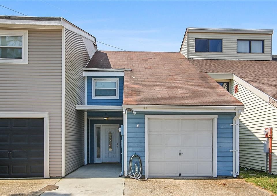 1st image of 76 Stanton Hall Dr