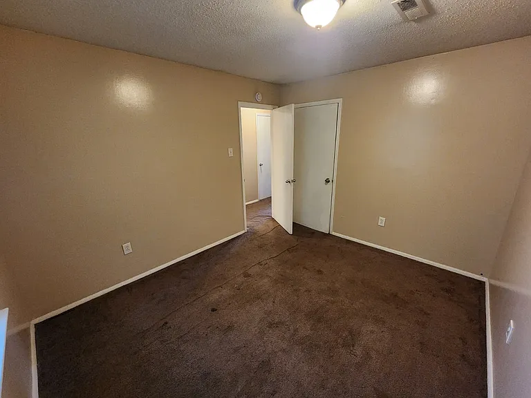 6526 White Horse Rd #17C — Photo 12
