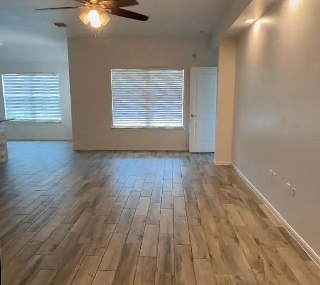 137 Rafe Ct — Photo 4