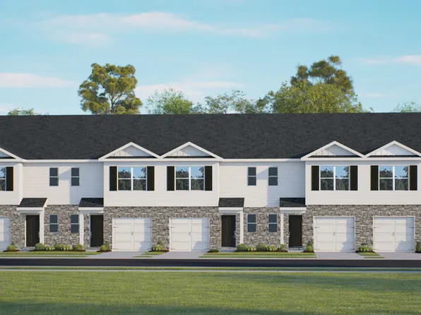 130 Rusling Leaf Dr, Fuquay Varina, NC 27526