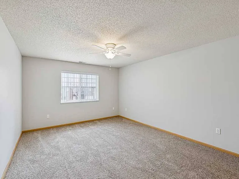Pinebrook Apartments — Photo 111
