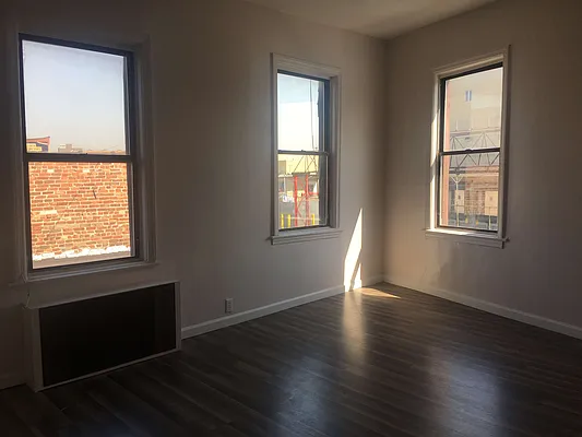 Rented by Nooklyn NYC LLC | media 1