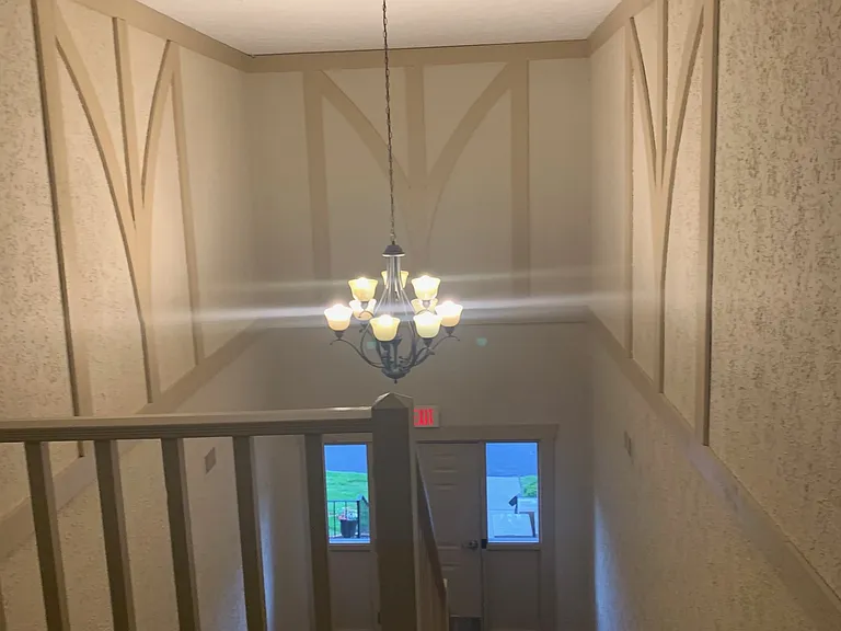 42160 Woodward Ave #8 — Photo 19