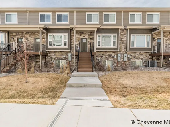 6518 Faith Dr, Cheyenne, WY 82009