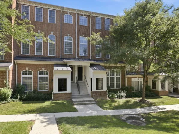 4473 Beacon Grove Cir #B, Fairfax, VA 22033