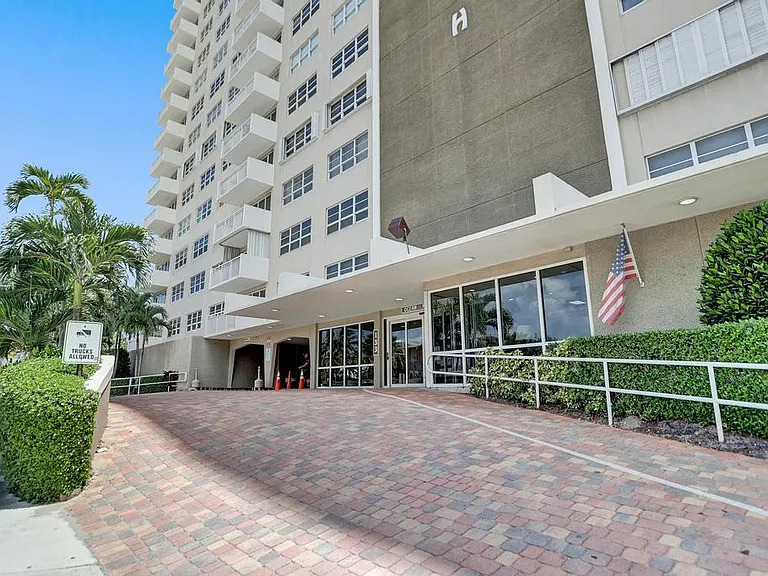 133 N Pompano Beach Blvd #1103 — Photo 22