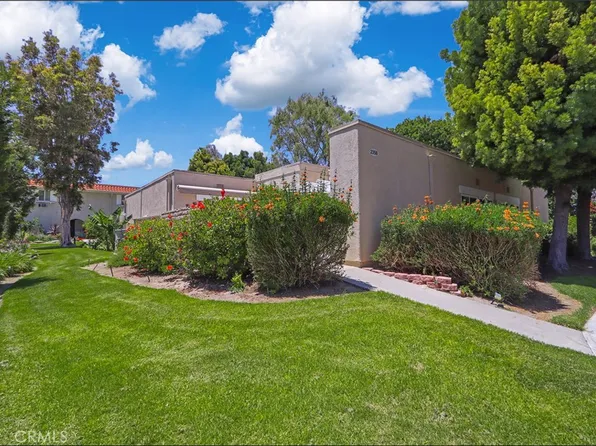 2358 Via Mariposa E Unit B, Laguna Woods, CA 92637