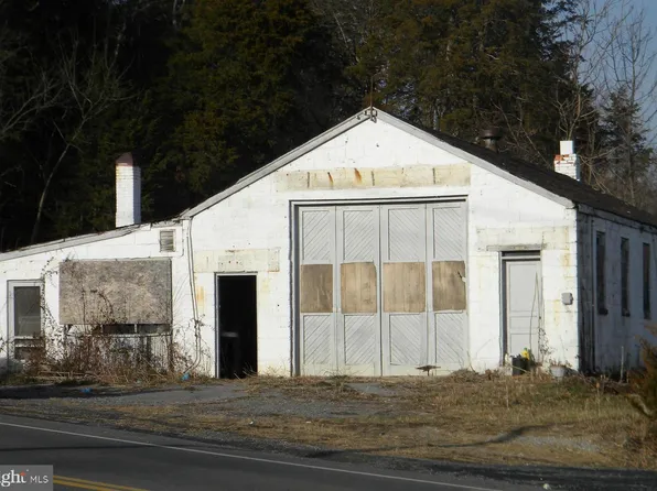 218 John Marshall Hwy, Strasburg, VA 22657