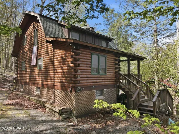 108 Upper Crest Rd, Greentown, PA 18426
