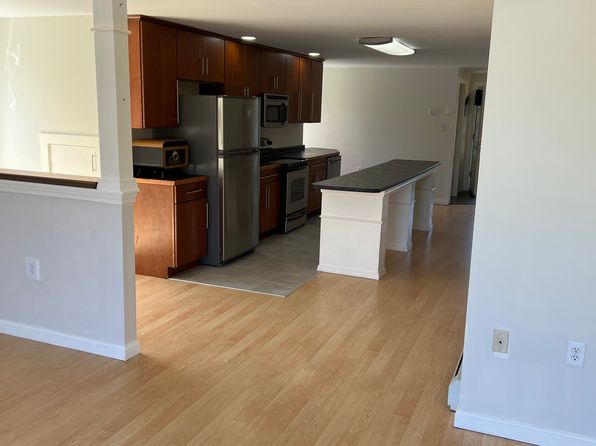 320 Ridge Rd