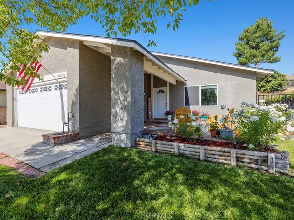 31511 Cherry Dr, Castaic, CA 91384