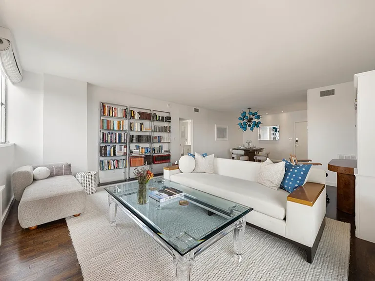 3701 Turtle Creek Blvd #9A — Photo 15