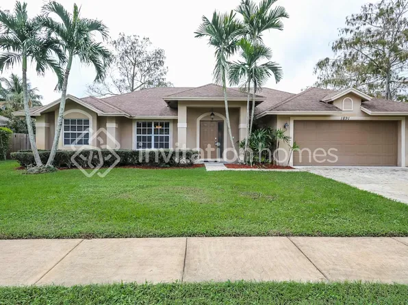1891 Tulip Ln, Wellington, FL 33414