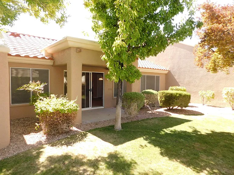 2517 Banora Point Dr — Photo 7