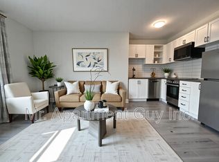 53 Dawes Rd #103, Toronto, ON M4C 5B1